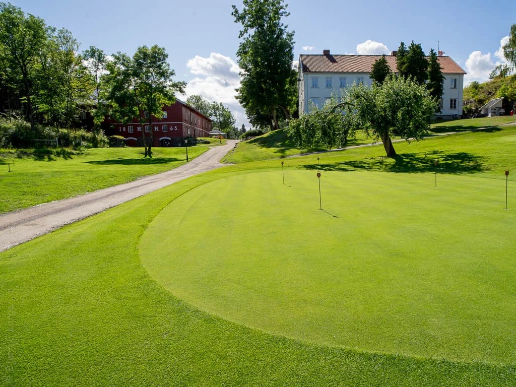 Klubbhuset på Oustøen Country Club med fantastisk utsikt over Oslofjorden