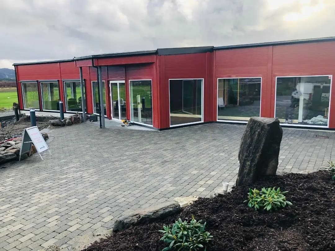 The indoor centre at Sandnes Golf Club at Baerheim Golf Park