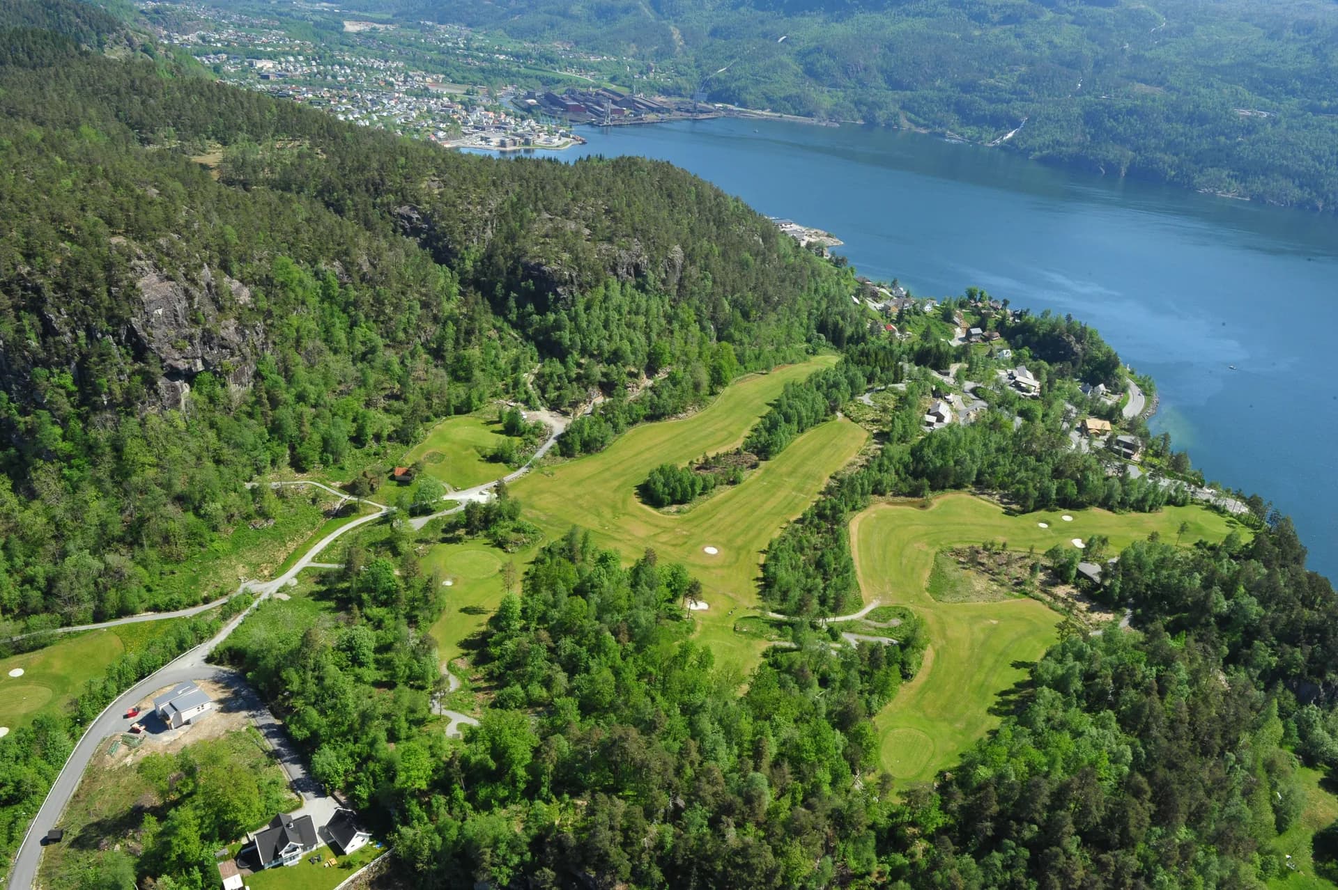 Aerial view of Sauda Golf Club with overview of the course in scenic Grønsdal by the Ryfylke Fjord